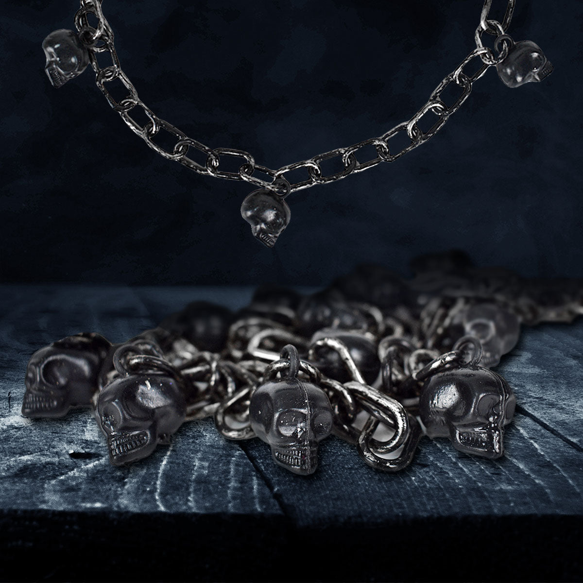 Cadena Decorativa con Calaveras color Plata