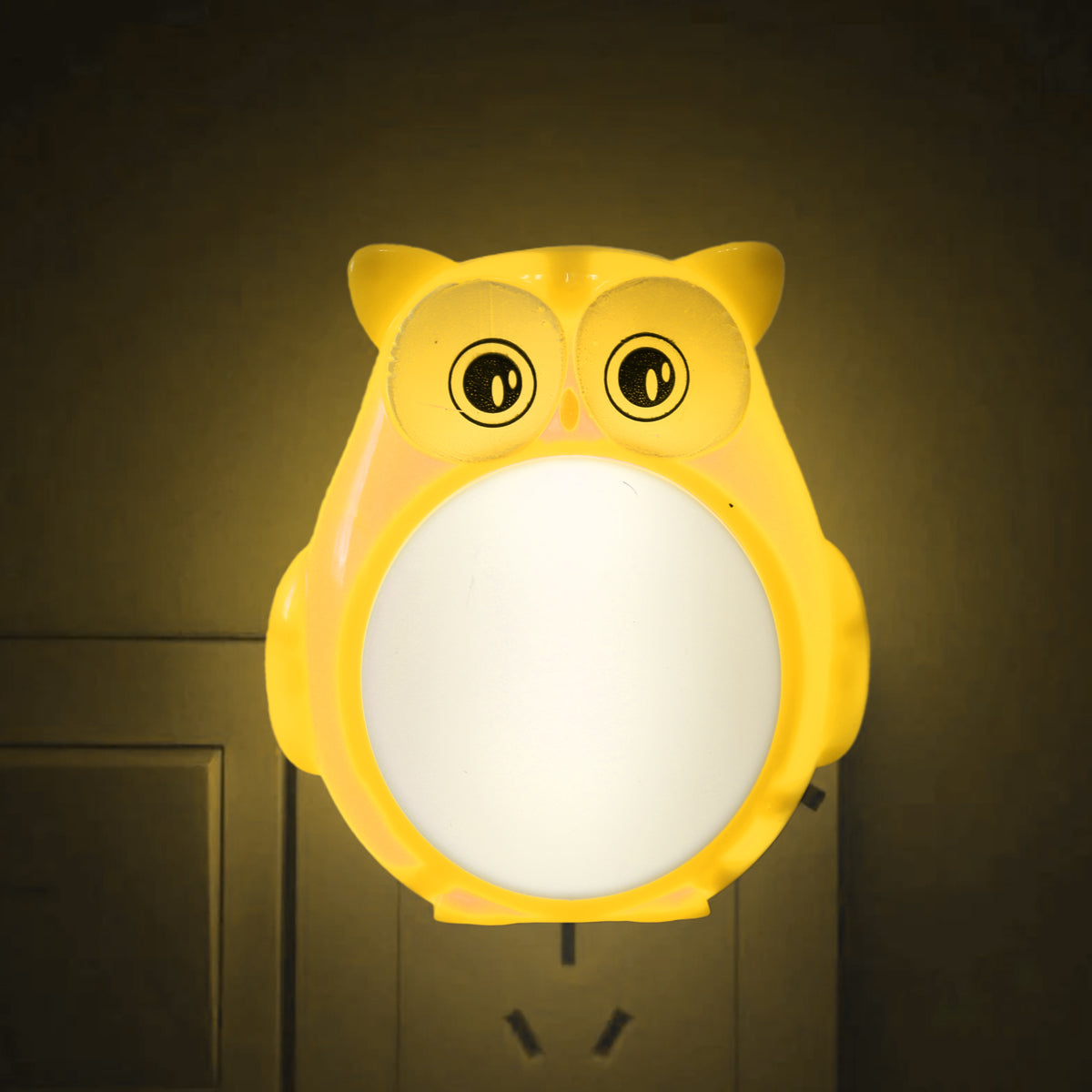 Lámpara LED de Pared en Forma de Búho, color Amarillo