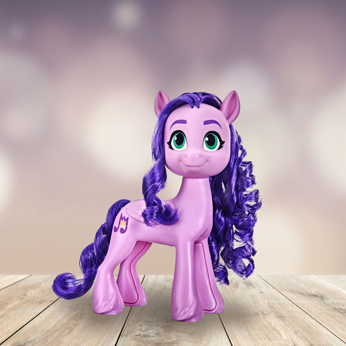 My Little Pony: A New Generation, Pipp Petals