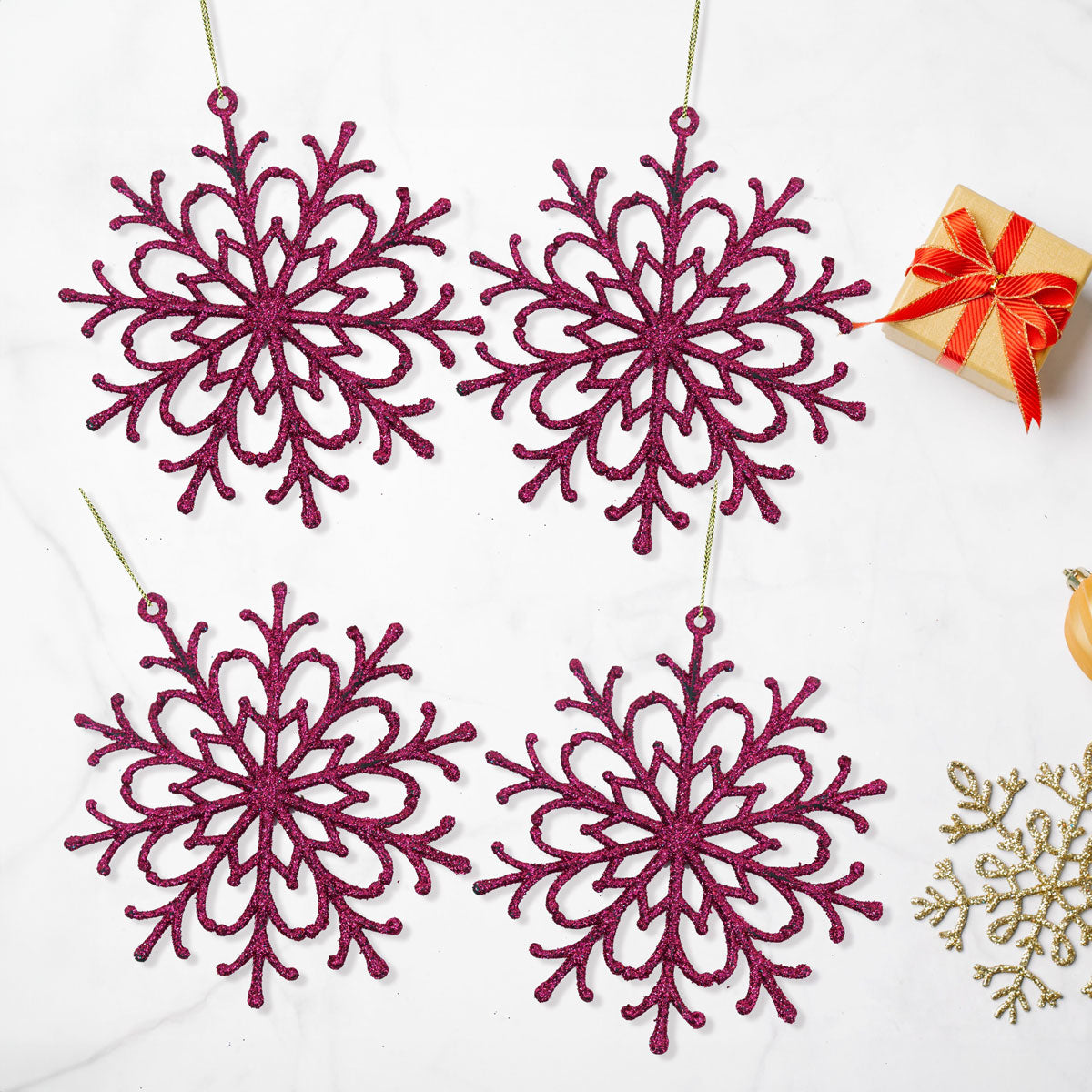 Ornamento Navideño en Forma de Copo de Nieve color Vino, 4pzas