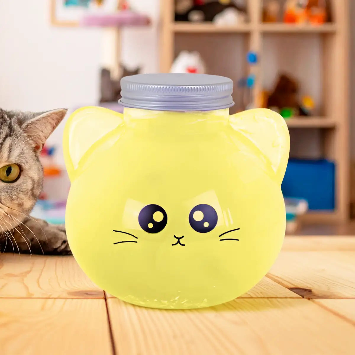 Slime, Gato