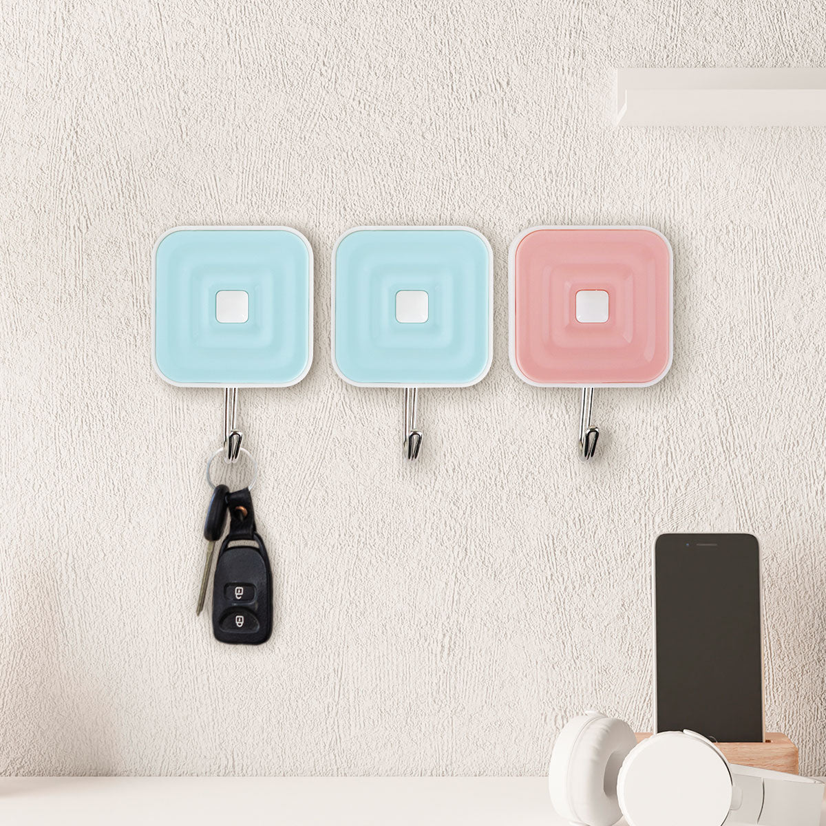 Colgadores Metálicos Cuadrados Autoadhesivos, Color Azul y Rosa, 3 pzas