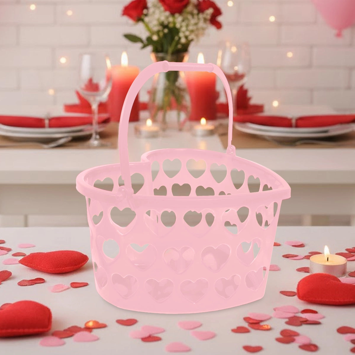 Canasta de Plástico Diseño Corazón, Color Rosa