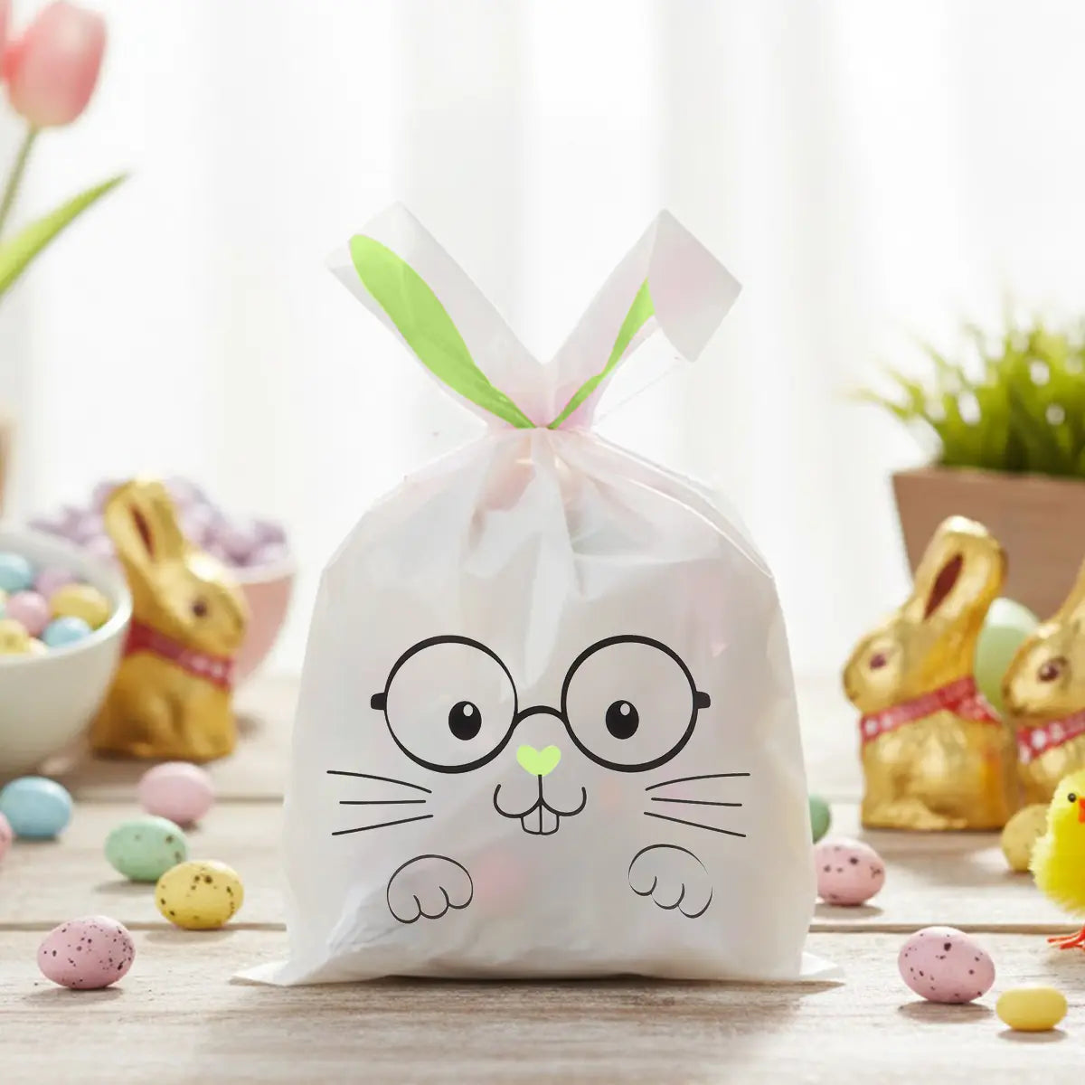 Bolsa de Dulces en Forma de Conejito, Color Verde, 16 pzas