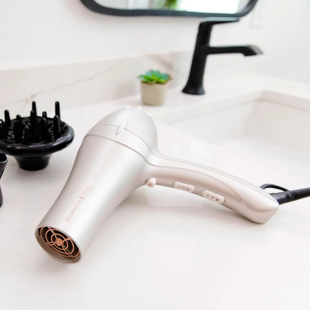 Secadora REMINGTON Shine Therapy