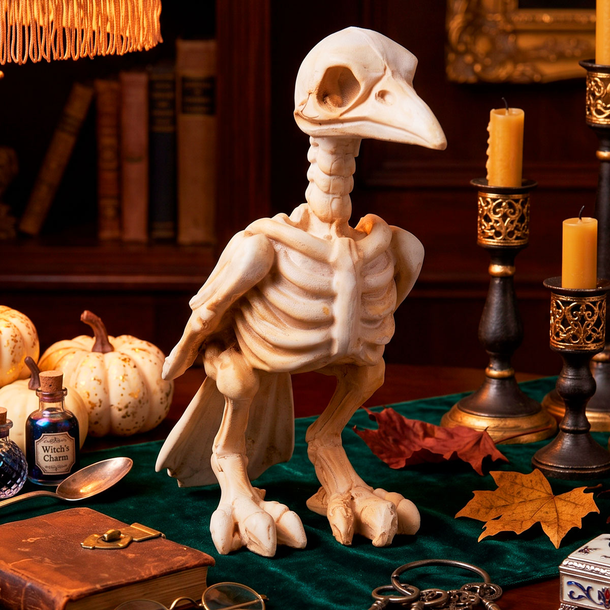 Figura de Cerámica, Esqueleto de Cuervo