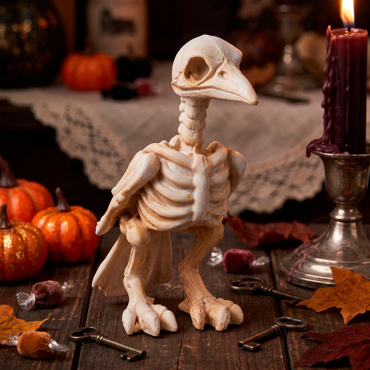 Figura de Cerámica, Esqueleto de Cuervo