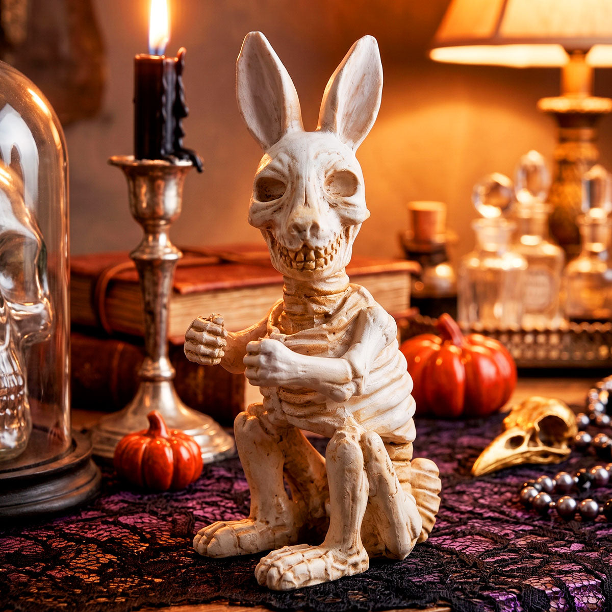 Figura de Cerámica, Esqueleto de Conejo