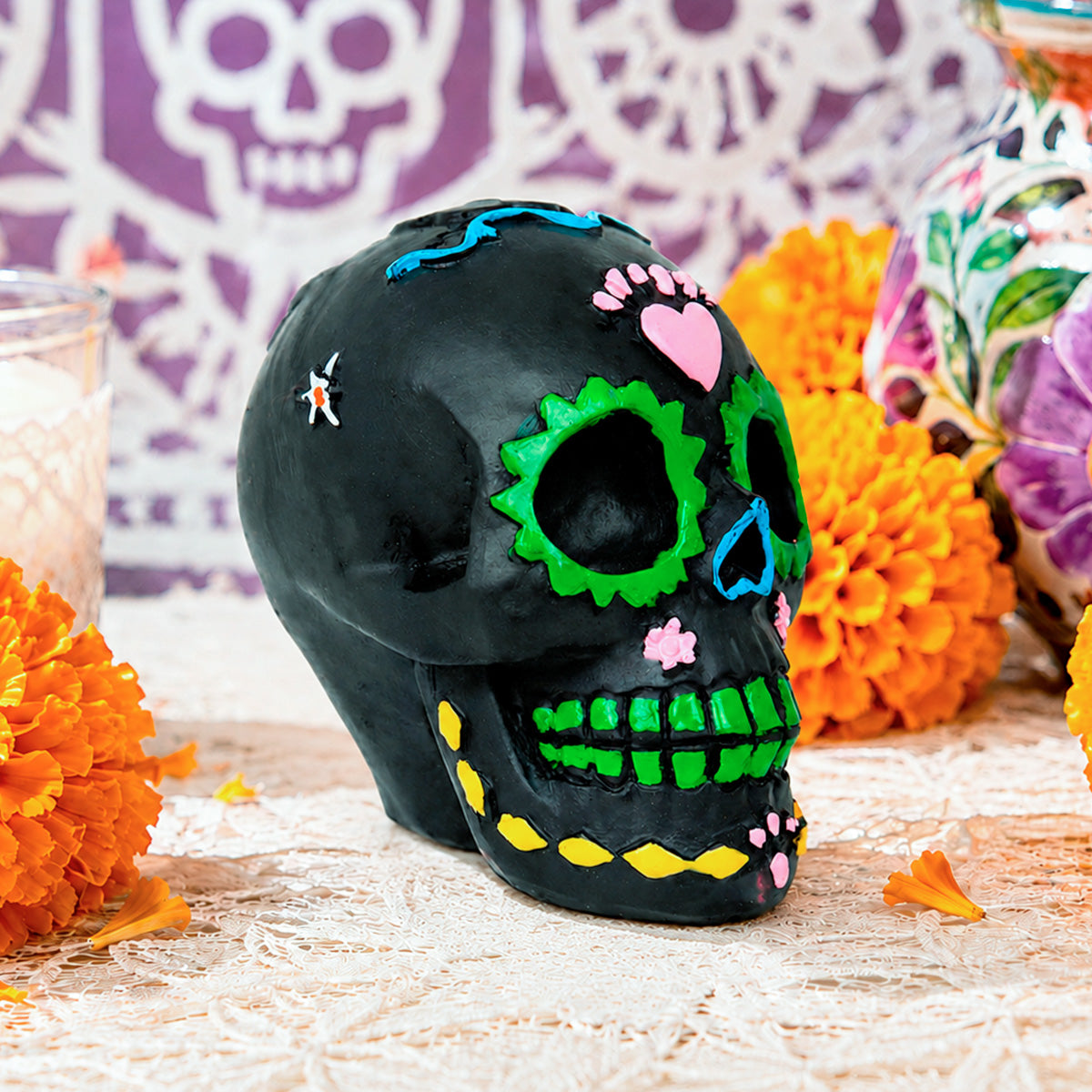 Calavera Figura de Cerámica, Color Negro