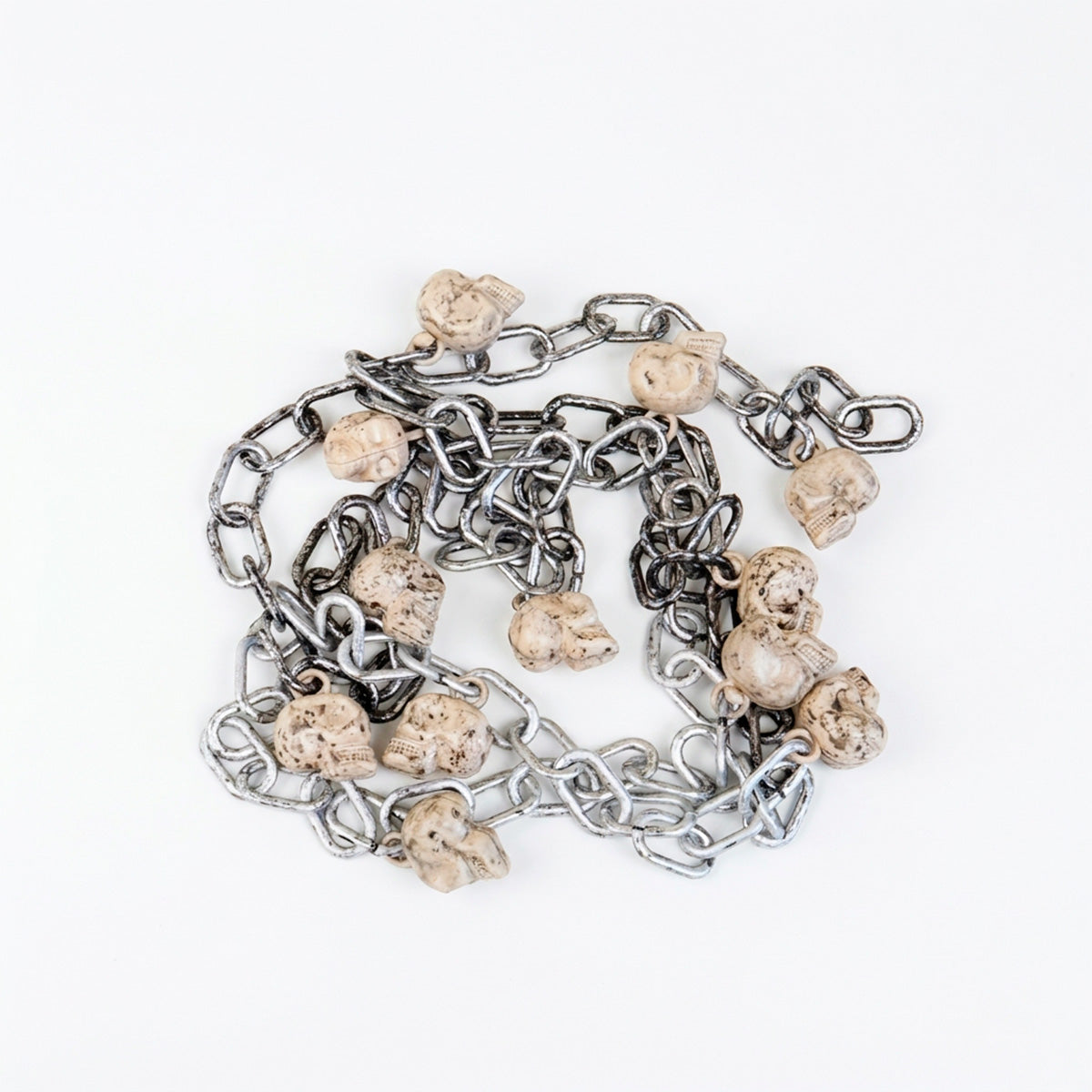 Cadena Decorativa con Calaveras