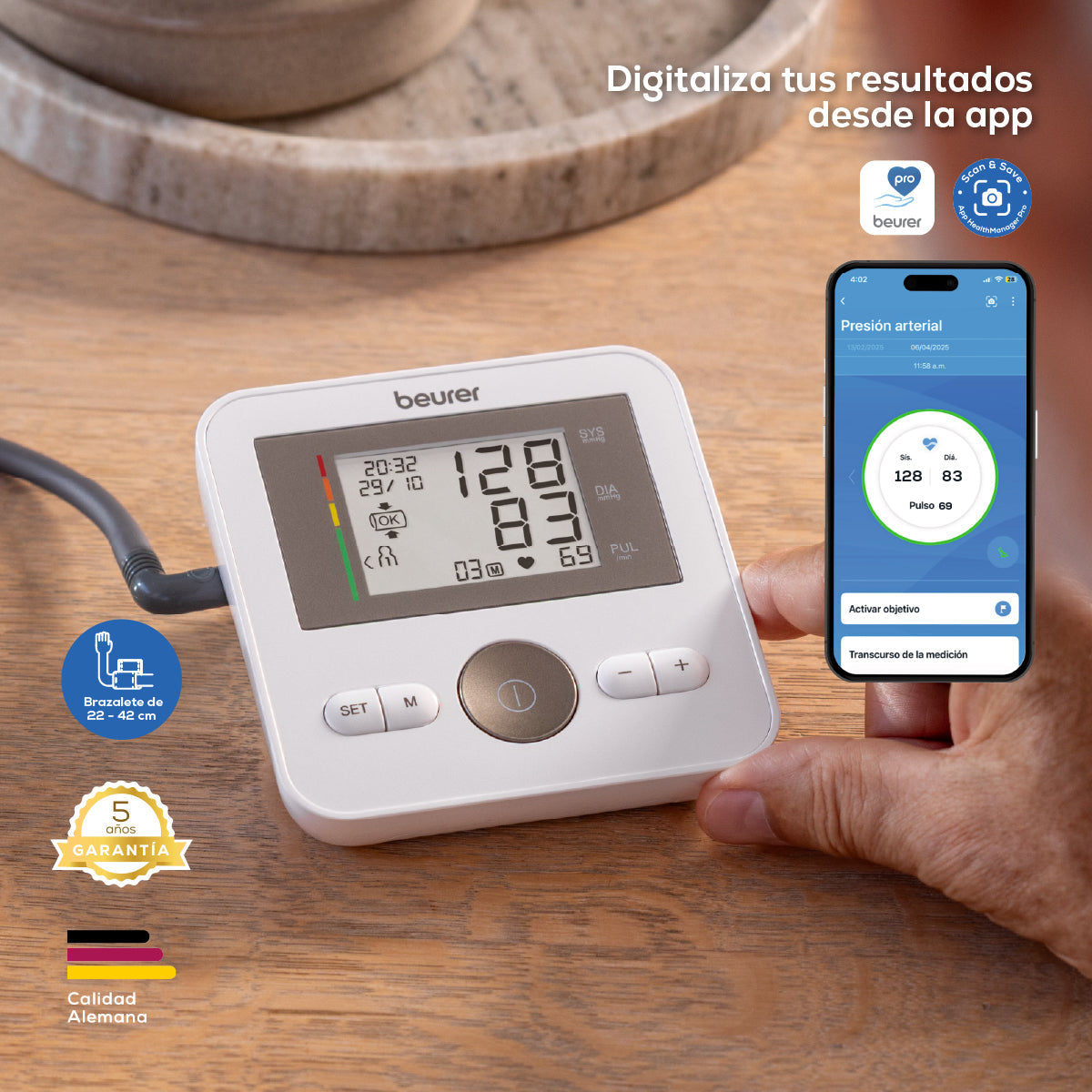 Baumanómetro de brazo fácil de usar con pantalla clara BM27 | Marca Beurer