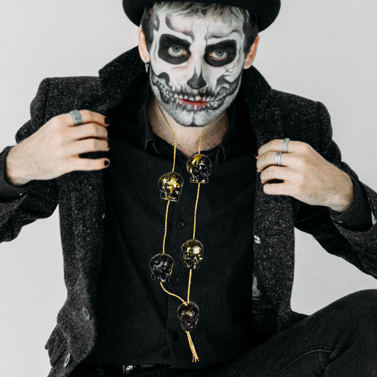Calaveras, Collar, Color Oro
