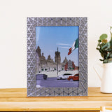 Portarretratos color Arena con Patrones de Triángulos 13x18cm