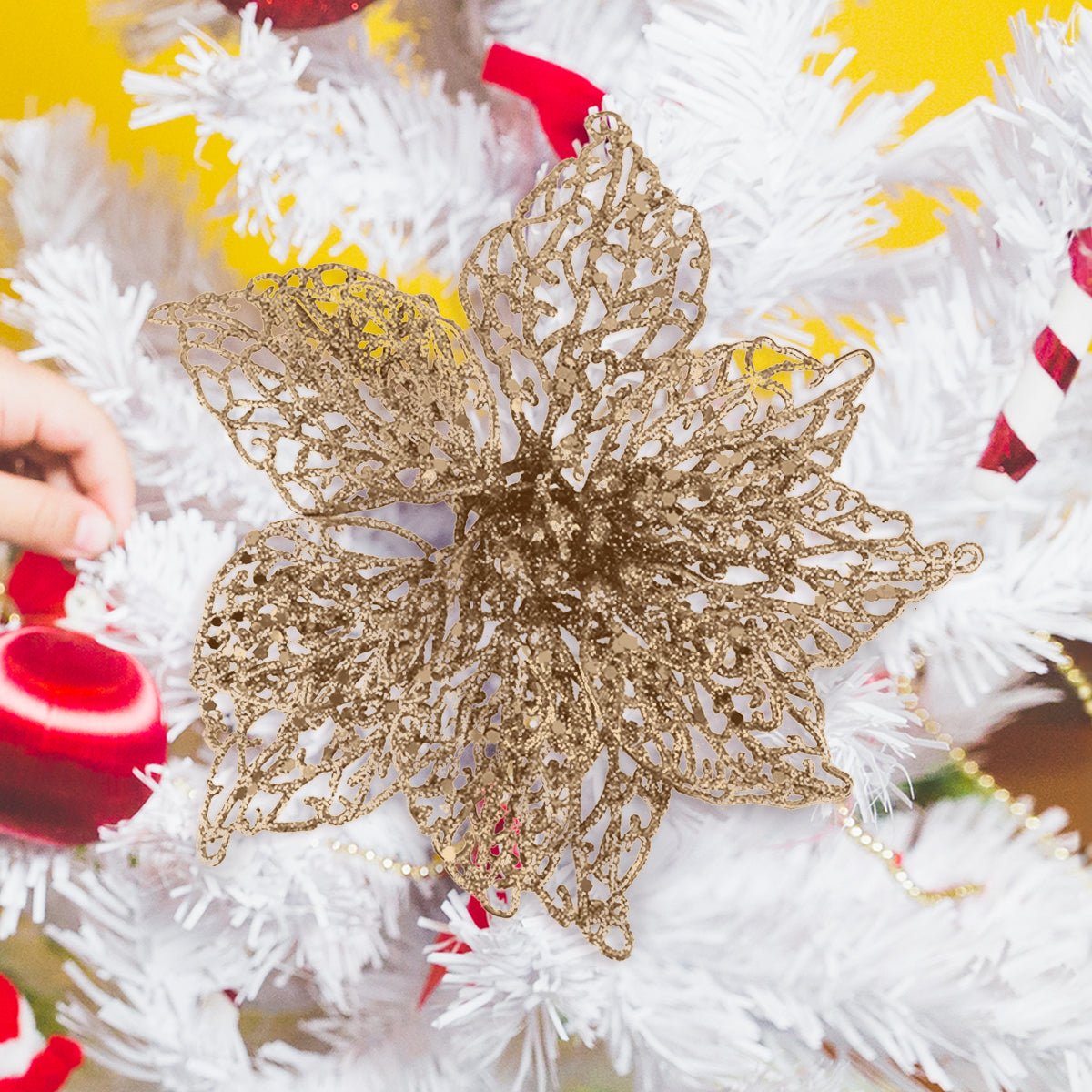 Flor Ornamento Navideño, Color Dorado, 2 pzas