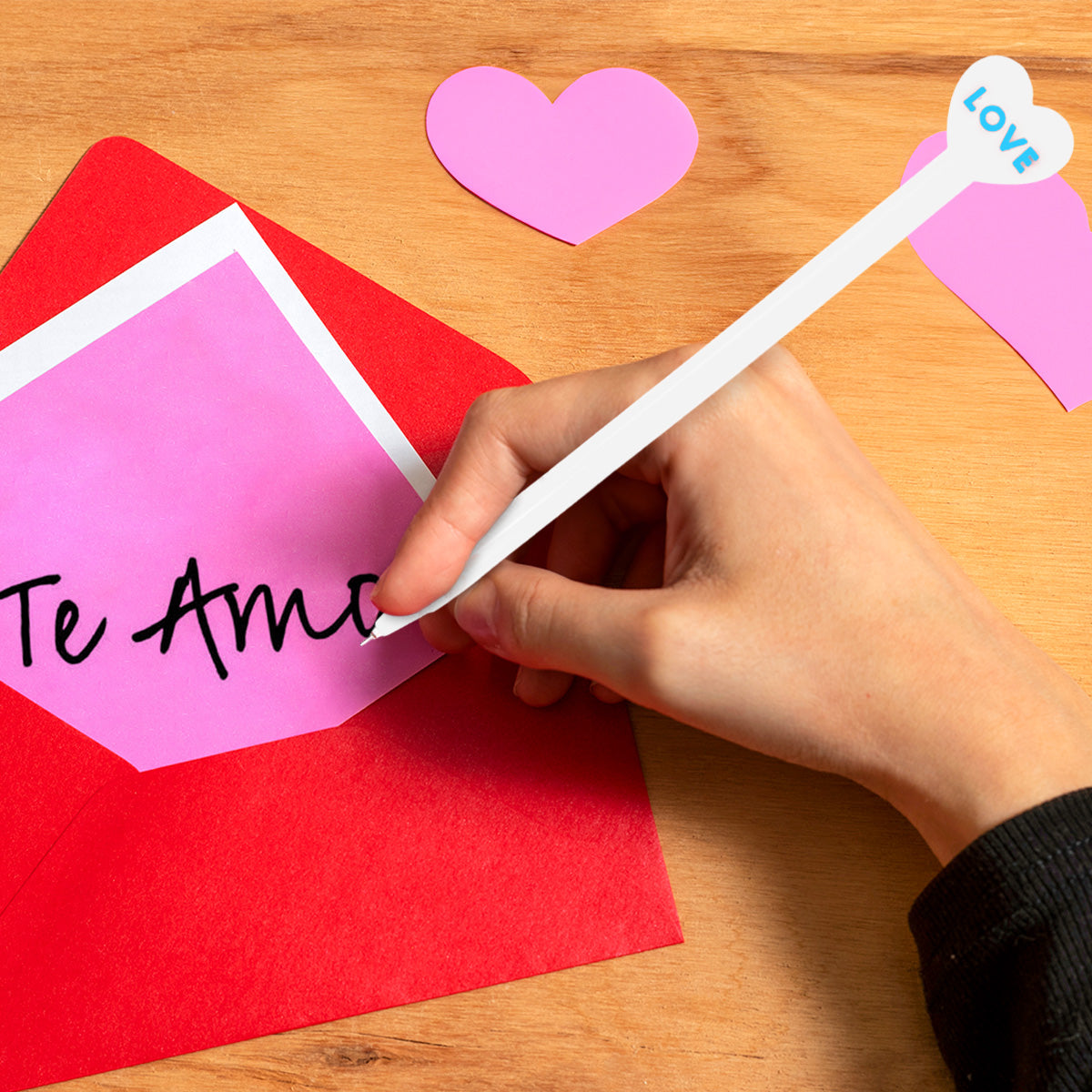 Bolí­grafos con Diseño de Corazón "Love"