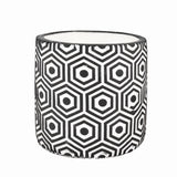 Maceta Textura Hexagonal, Color Negro