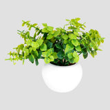Maceta Mini Color Blanco con Planta Artificial, Color Verde