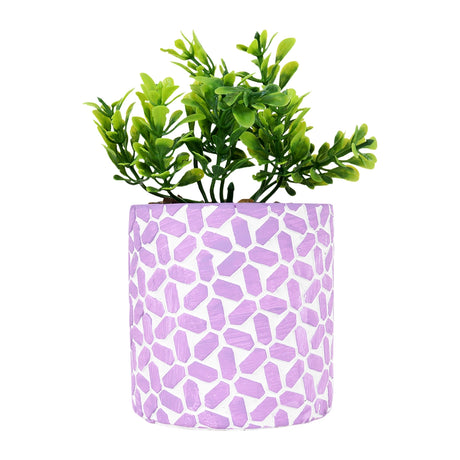 Maceta con Planta Artificial, Diseño con Patrón Figuras, Color Lila