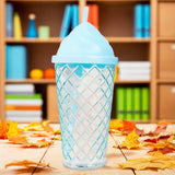 Vaso de Cristal con Tapa y Popote, Helado, Color Azul