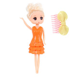 Mini Muñeca con Vestido y Accesorios, Color Naranja