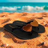 Sandalias con Corazón, Color Negro