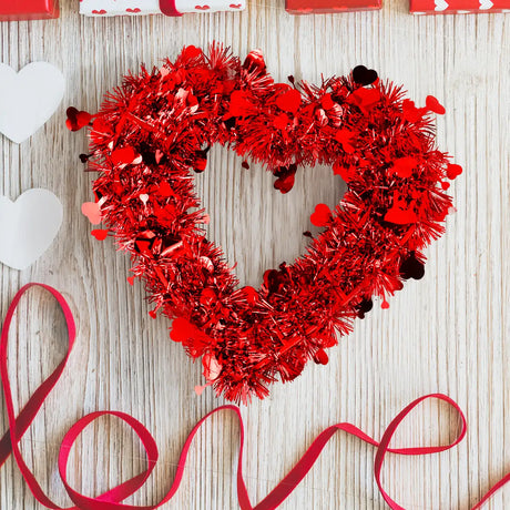 Corazón de Tinsel Decorativo, Color Rojo