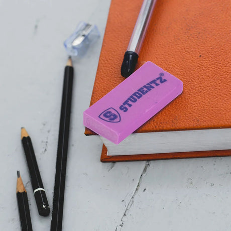 Goma para Borrar, Color Morado, 4 pzas