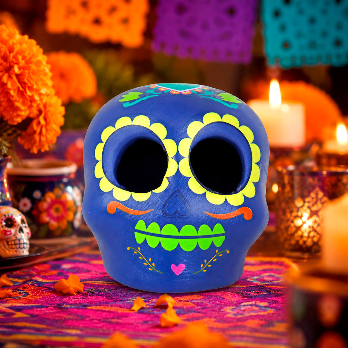 Calavera Decorativa de Dí­a de Muertos, Color Azul Marino