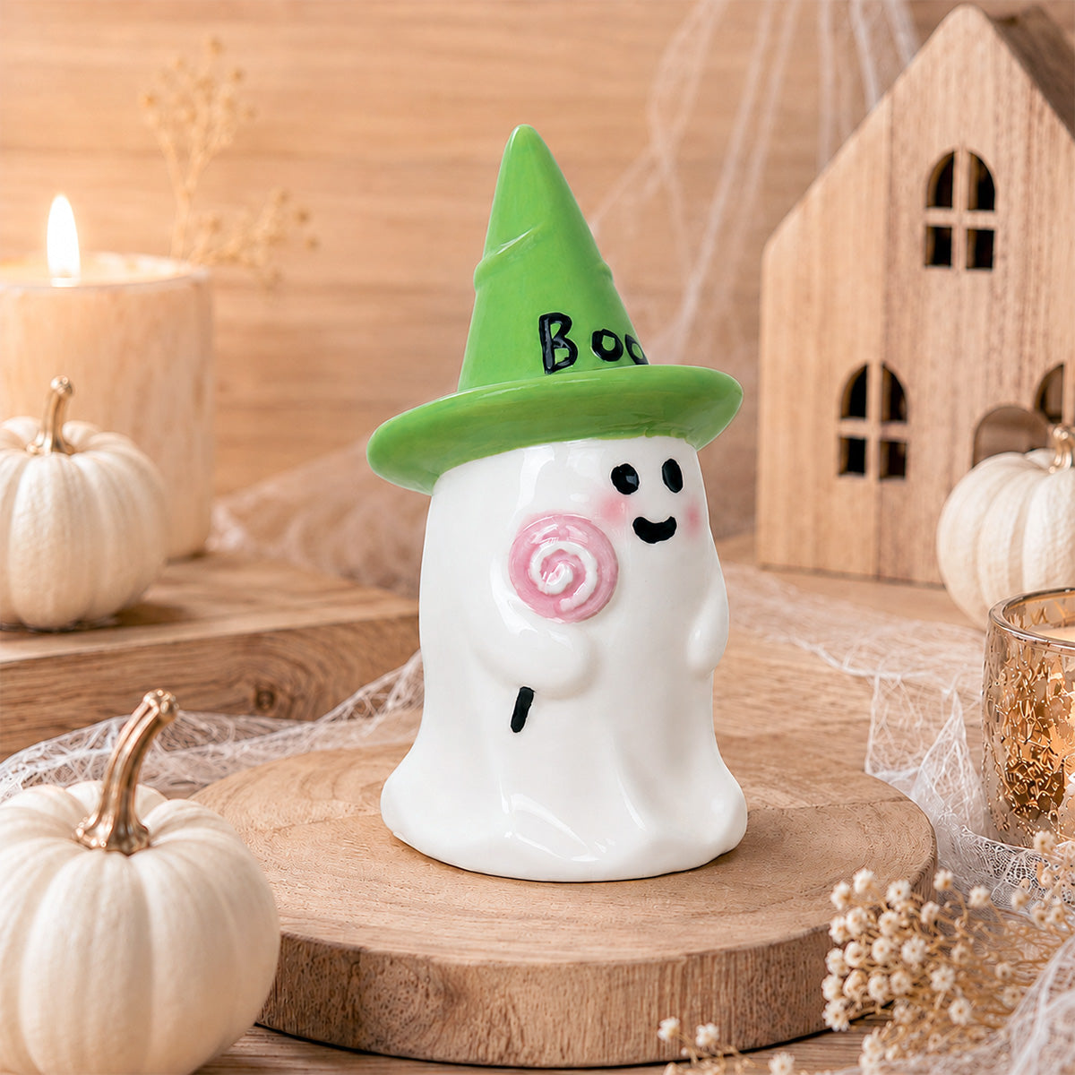 Figura de Cerámica, Fantasma con Sombrero Color Verde