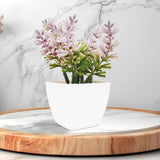 Maceta Blanca con Flor Artificial