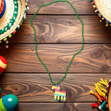 Collar con Decoración Piñata, Color Verde